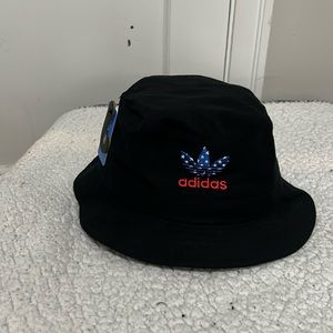 NWT ADIDAS Originals Logo Americana Blue Unisex Bucket Hat One Size.
